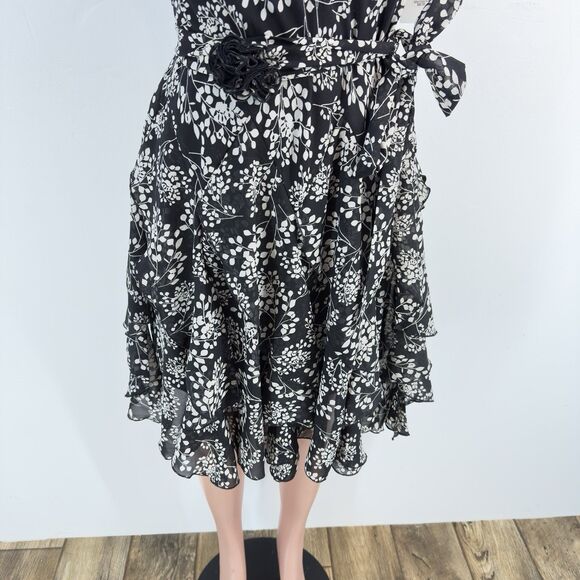 NWT Signature by Robbie Bee 8 Petite Ruffle Dress Women's Black White  NWT - Picture 4 of 16
